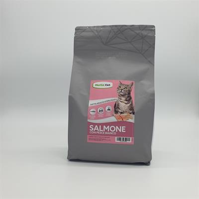 Merlin Cat Adult Sterilizzato Salmone con Pesce Bianco 1,5 kg